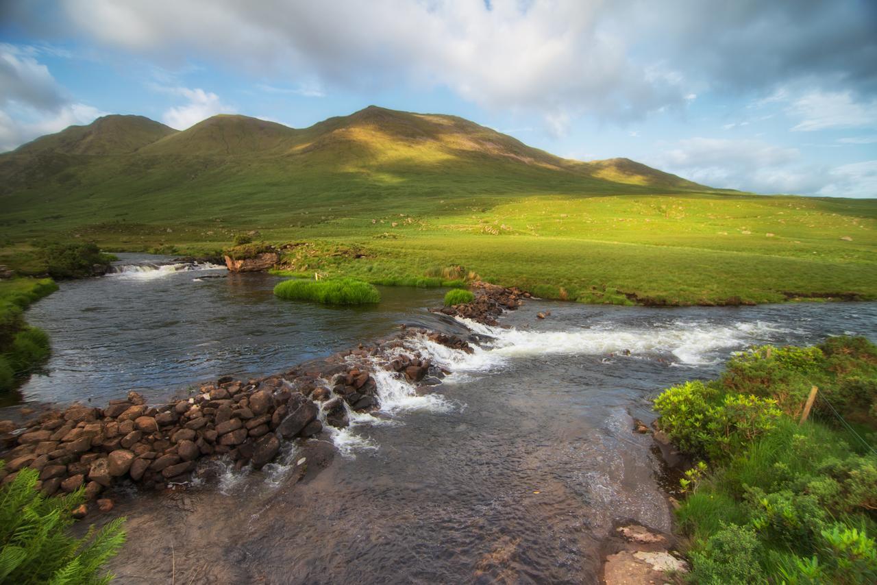 Wild Atlantic Hostel Leenaun Exterior foto